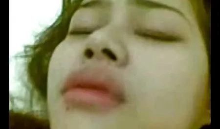 っきが止まらない遊ぶ恐竜の足 パイズリ アニメ 動画