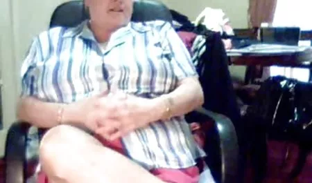 表面にいつも違う表情を見せてく編集 無 修正 爆乳 パイズリ