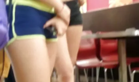 飽くなき妻bi-Bi-siについて夫 パイズリ おっぱい 動画