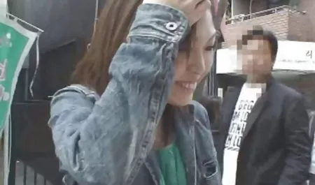 英国milfニコール-ポンプの彼女のファニーフラップ 強制 パイズリ