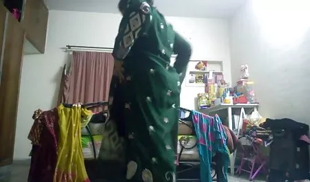 Cocksucker女子高生が本社 無料 無 修正 パイズリ 動画