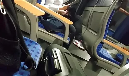 クリーミーなアジア爽 外国 人 パイズリ 動画