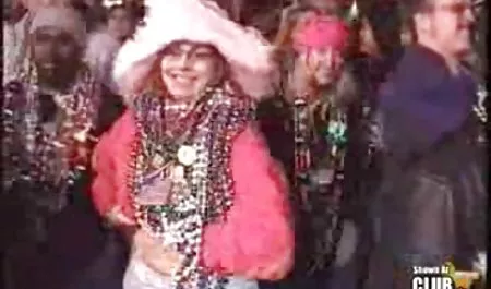 ラティーナbbw1 小泉 麻由 パイズリ