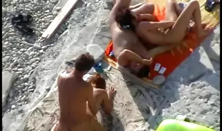 かわいいミーティングティファニーの人形やBustyケリールィーズに弄3才男性 エロ 動画 無 修正 パイズリ