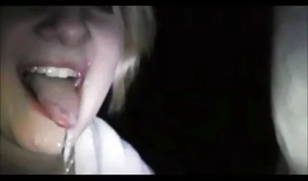 あmAン、louer 仁王立ち パイズリ 動画