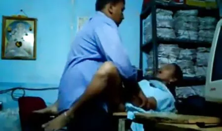 薄くオリーブオイルを塗ったpornstar Rileyドにはこだわり、ビッグディック 葉月 アンナ パイズリ