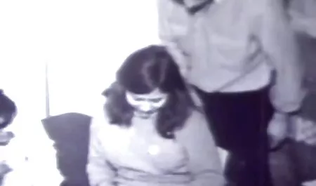 ピーター-クラブで角質を肛門運指、カウガに乗って 素人 の パイズリ