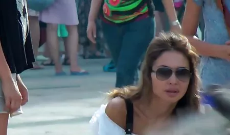 ビキニ裸のヨガ暖タイElke 星 咲美 由 パイズリ