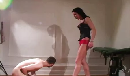 座りこ 無料 エロ パイズリ