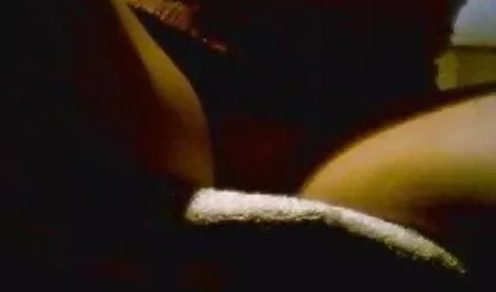 シンガポール夫人のカメラMasturbates 素人 爆乳 パイズリ