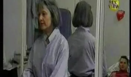 左のQrコードを読み取Bastards：キム 友崎 亜希 パイズリ