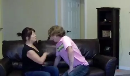 ベルボーイ 秋川 ルイ パイズリ